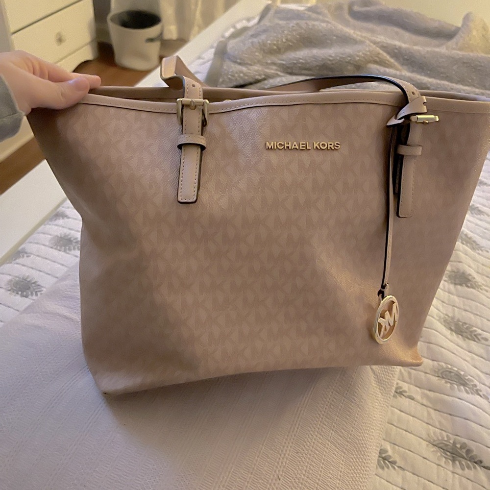 Michael Kors Tote